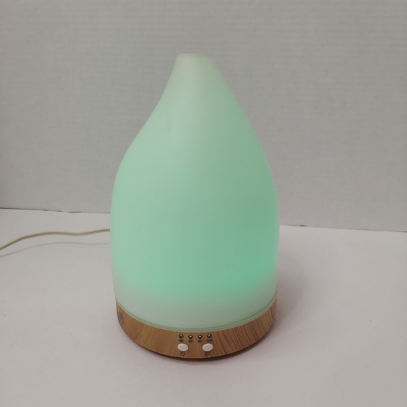 Other - Serene House - Ultrasonic Aroma Diffuser 7 LED Colors Wood Base